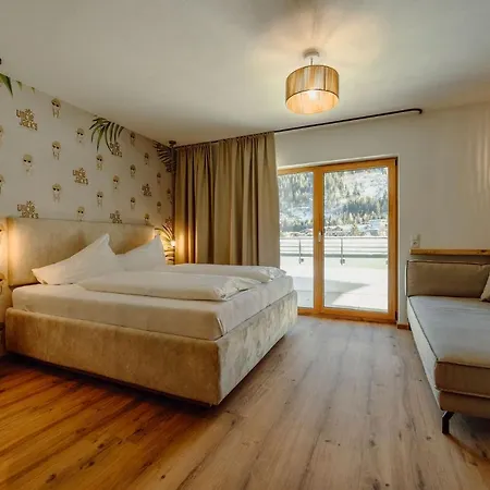 Uncle Jacks פלאכאו