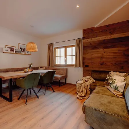 Uncle Jacks מלון