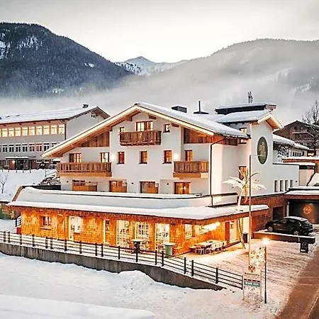Uncle Jacks Flachau